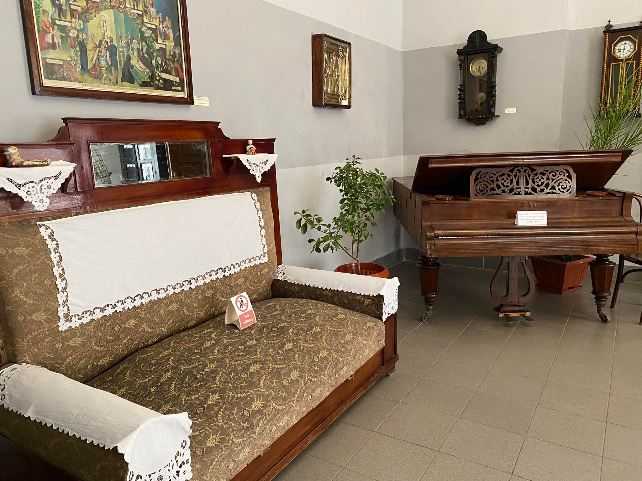 Новини Хмельницького - фото з Ціни, краєвиди та релакс: перевірили, що пропонує гостям Меджибіж Нет описания.