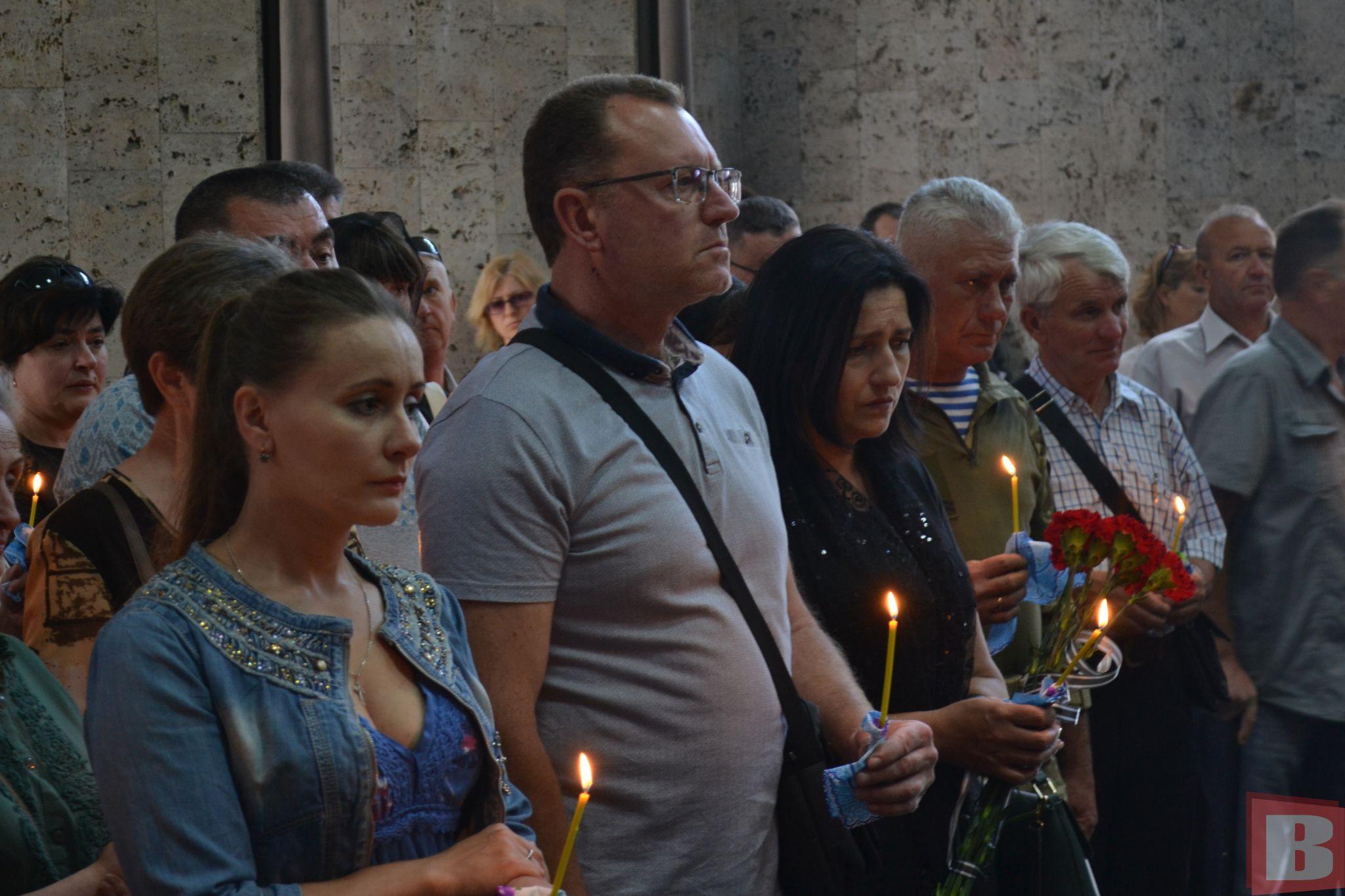 Новини Хмельницького - фото з У Хмельницькому попрощалися з загиблим військовим Віктором Марисюком (ФОТО)