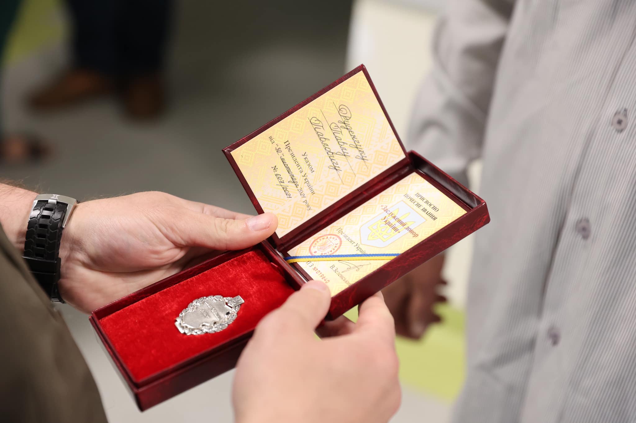 Новини Вінниці - фото з «Це найважливіша з моїх нагород»: слюсар зі Жмеринки здав 47 літрів крові