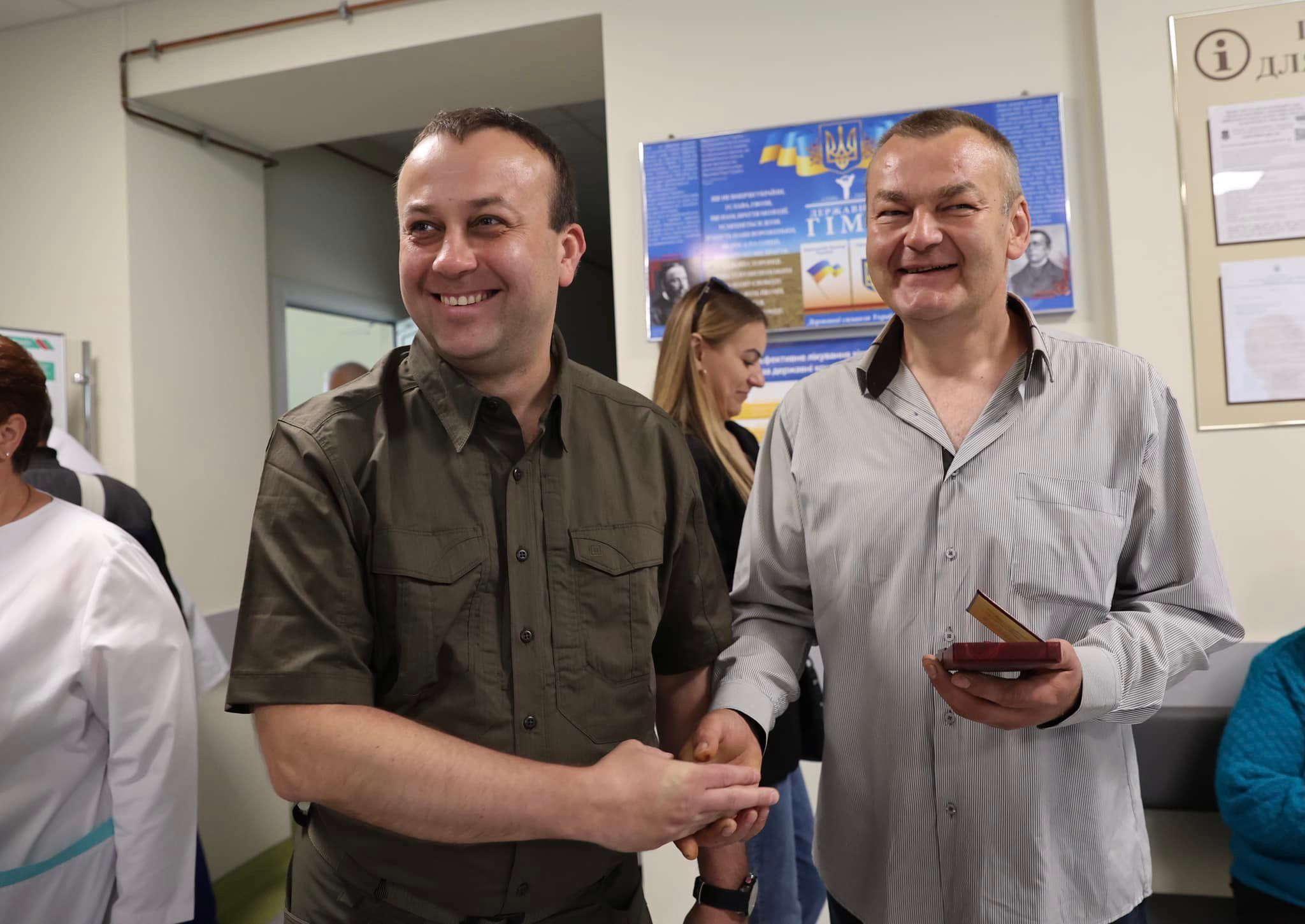 Новини Вінниці - фото з «Це найважливіша з моїх нагород»: слюсар зі Жмеринки здав 47 літрів крові