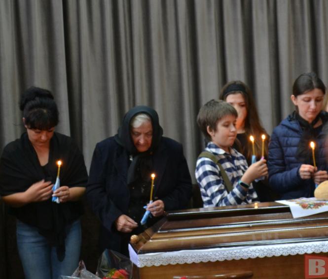 Новини Хмельницького - фото з Хмельницький попрощався з Василем Шевчуком. Без батька залишилось два сина