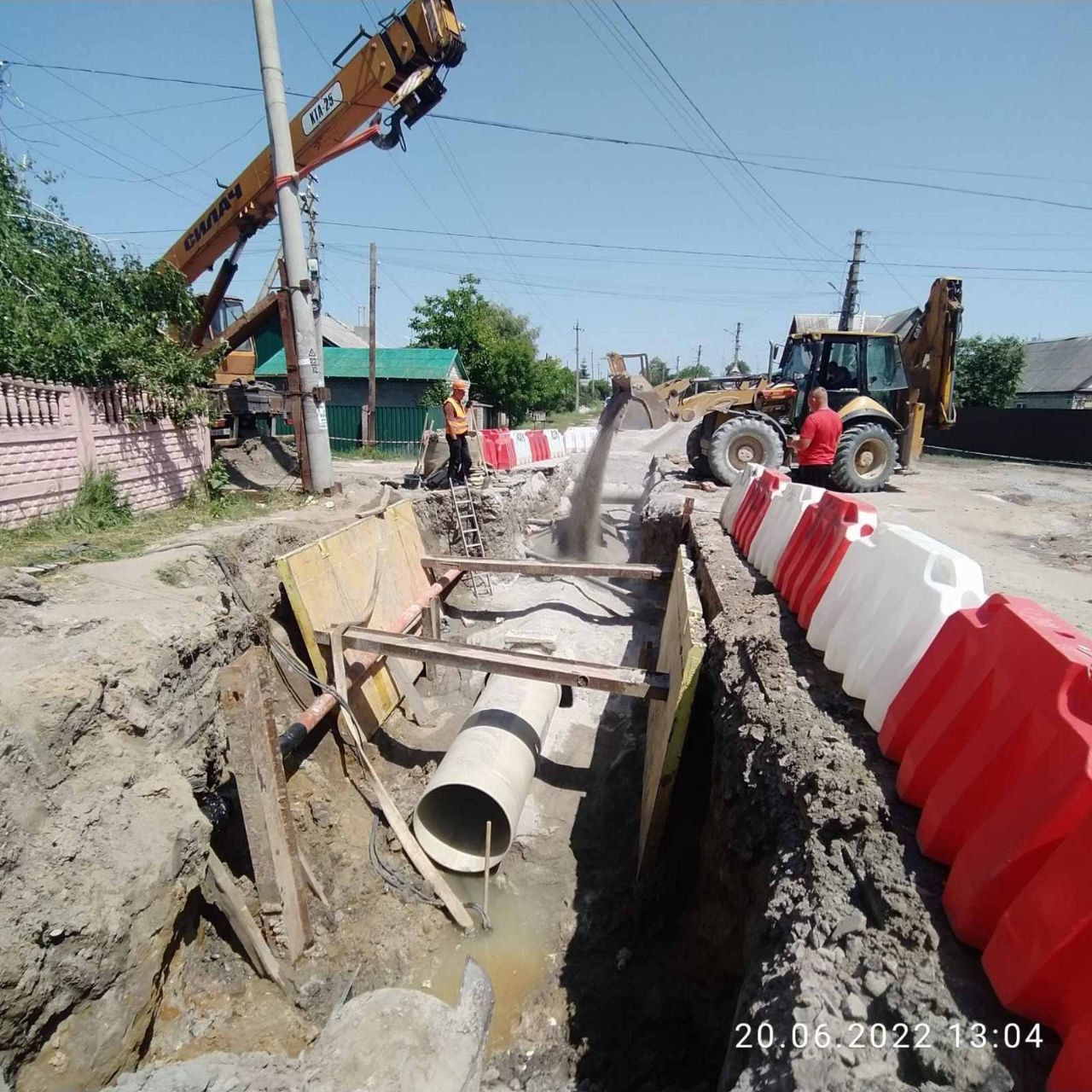 Новини Житомира - фото з У Житомирі продовжують реконструкцію магістрального трубопроводу: на початку серпня закінчать ділянку на вул. Каховській