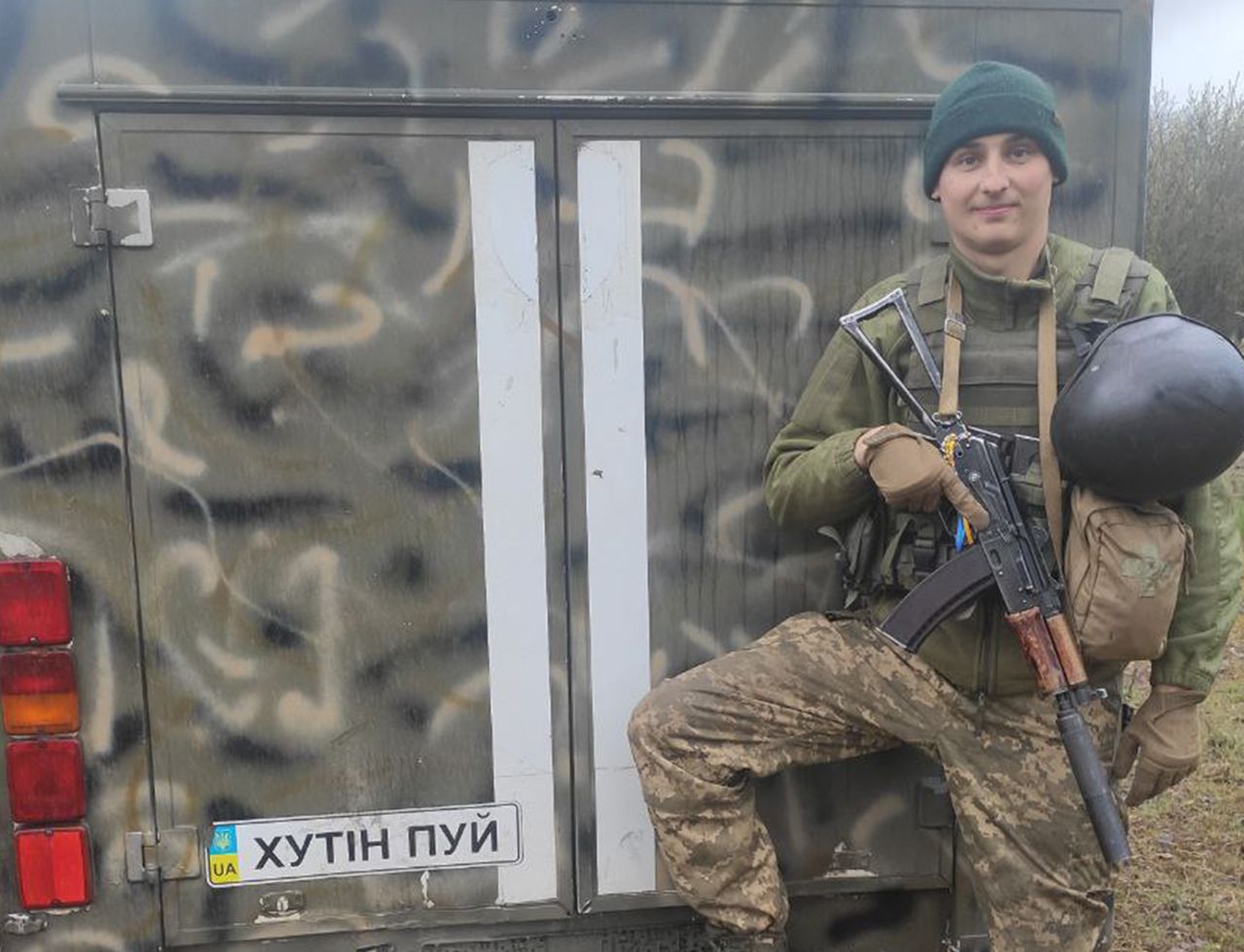 Новини Тернополя - фото з Знаходить ворогів без похибок! Як солдат з Тернополя уміло працює з іноземним озброєнням