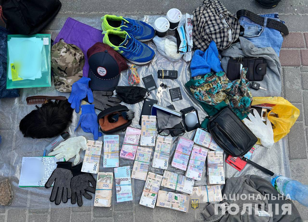 Новини Тернополя - фото з Як затримували валютників, що провертали афери на мільйон: тернопільська поліція повідомила подробиці
