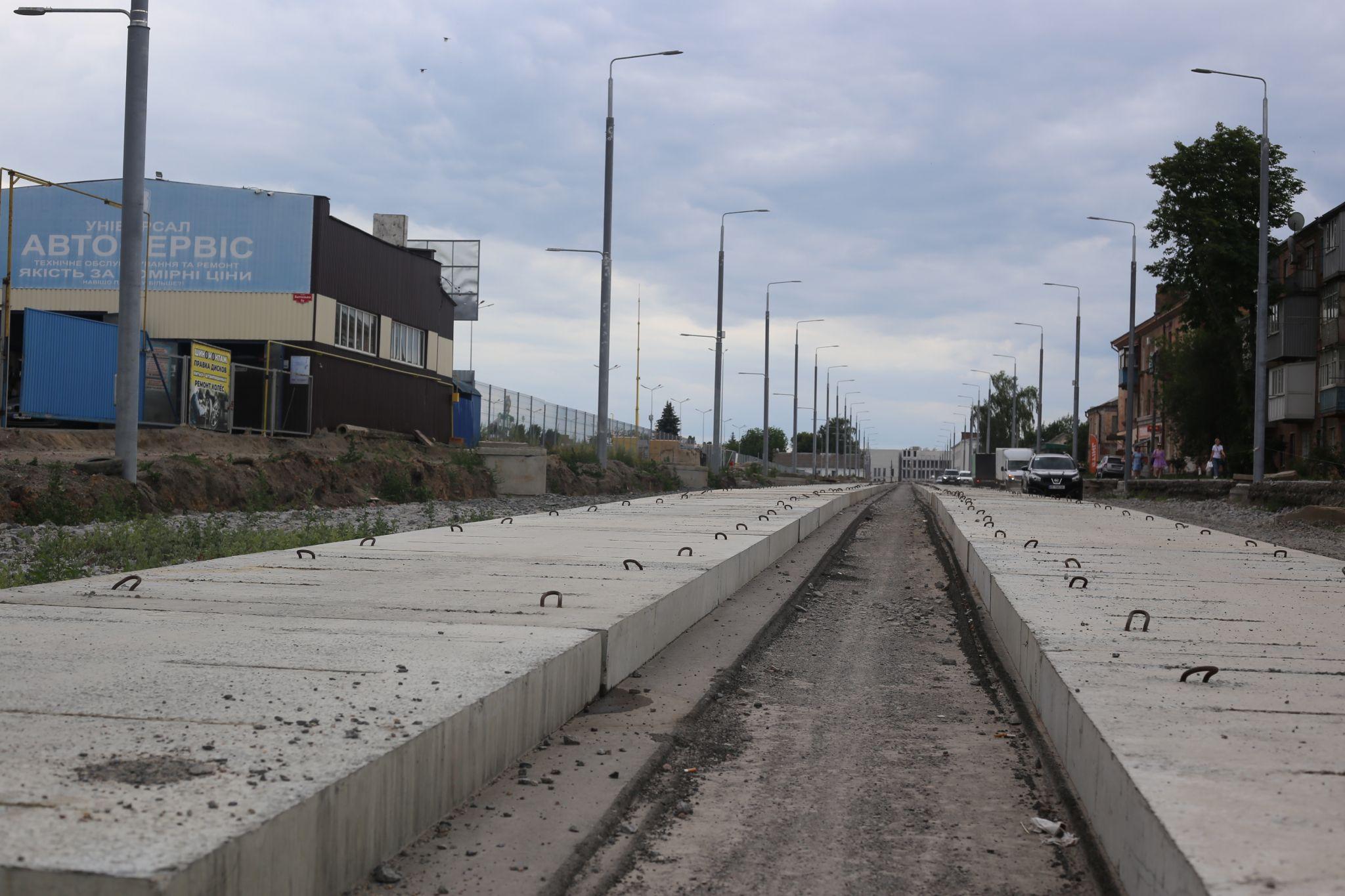 Новини Вінниці - фото з Роботи повністю призупинили? Як за майже вісім місяців реконструкції змінилася Батозька