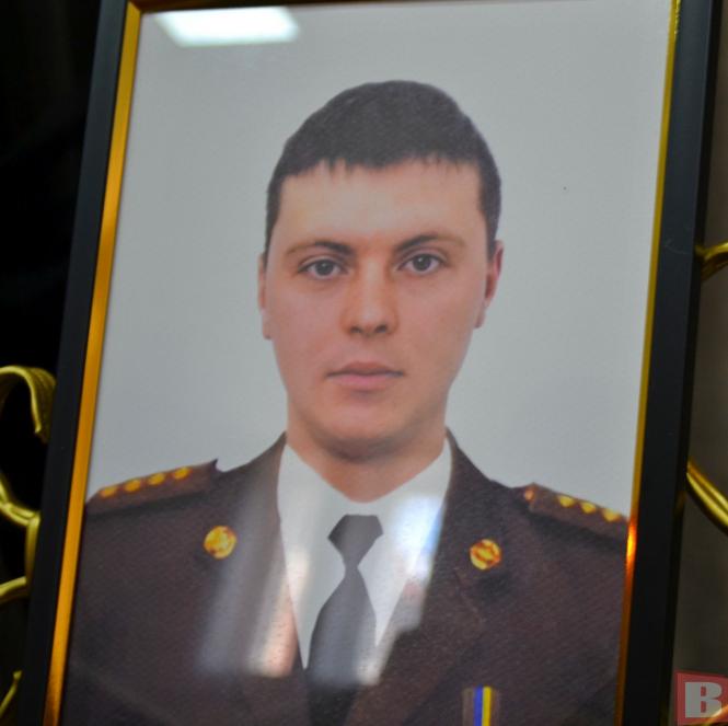 Новини Хмельницького - фото з “Великий шрам на серці військової частини”. Хмельницький попрощався із загиблими ракетниками