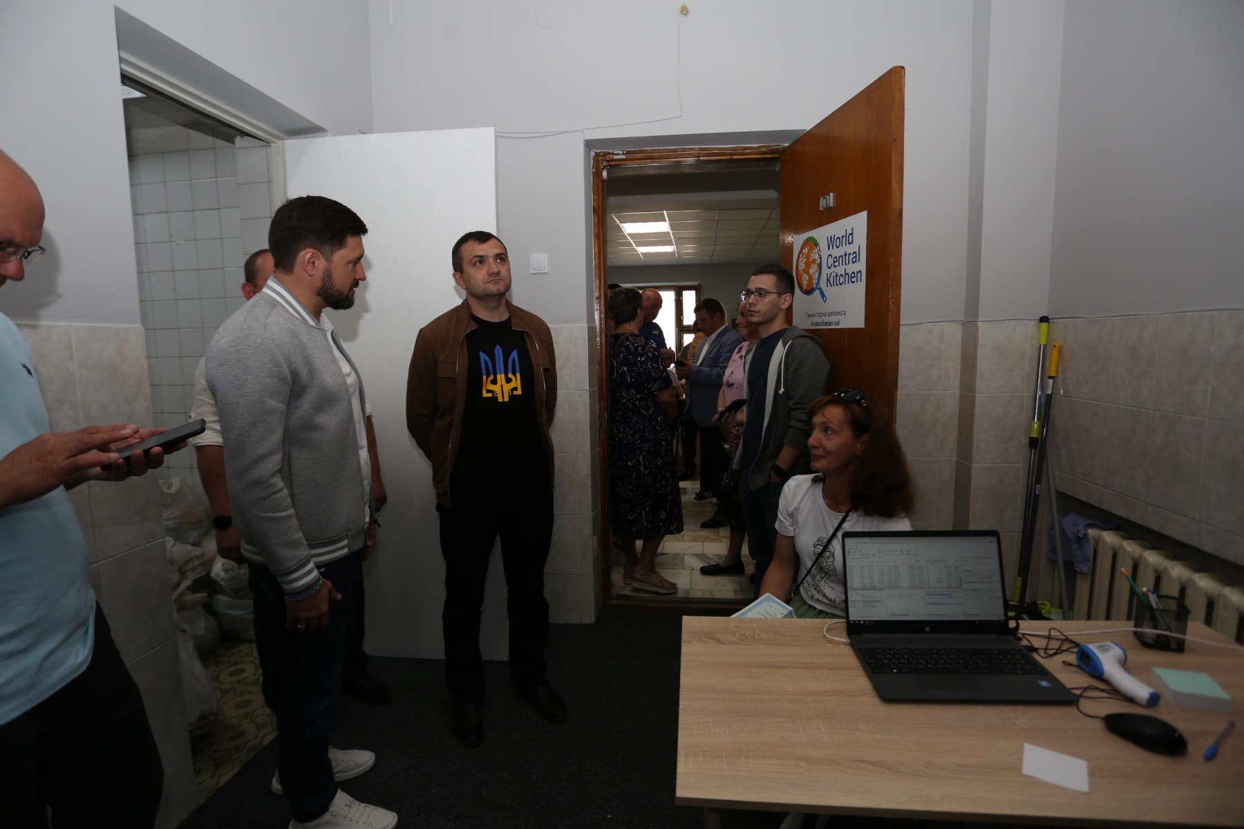 Новини Хмельницького - фото з У Хмельницькому запрацював центр "Я-Маріуполь": куди звертатись по допомогу