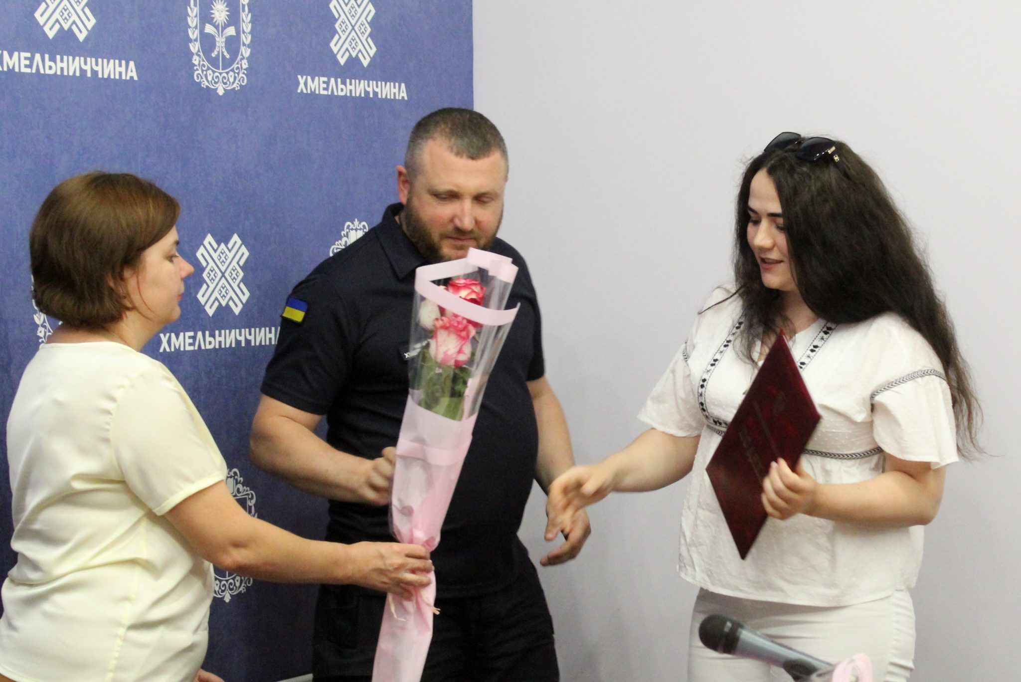 Новини Хмельницького - фото з Медиків з Хмельниччини нагородили державними відзнаками та орденом Святого Пантелеймона