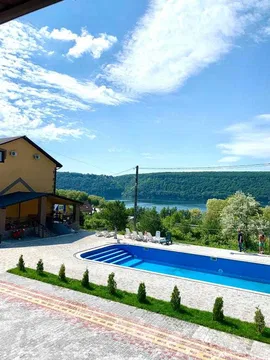 Новини Хмельницького - фото з Дім на воді чи з видом на каньйон. Зібрали 8 варіантів для ночівлі на Хмельниччині