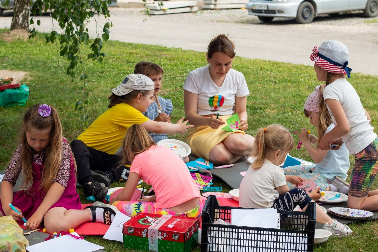 Новини Тернополя - фото з Кількаденні табори, розваги й навчання. Проєкт для дітей запустили у Тернополі (РЕПОРТАЖ)