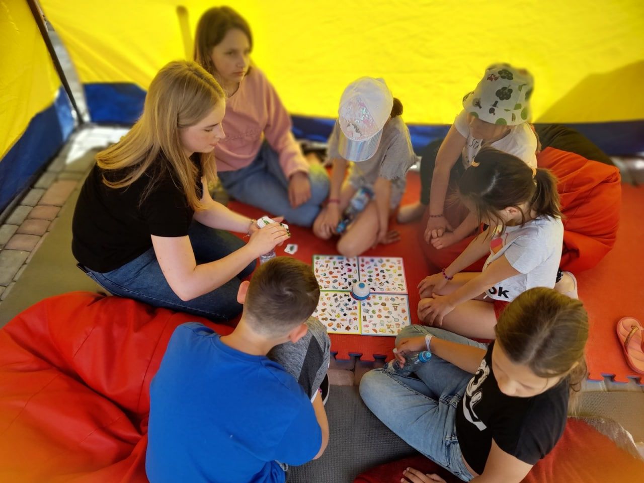 Новини Тернополя - фото з Кількаденні табори, розваги й навчання. Проєкт для дітей запустили у Тернополі (РЕПОРТАЖ)