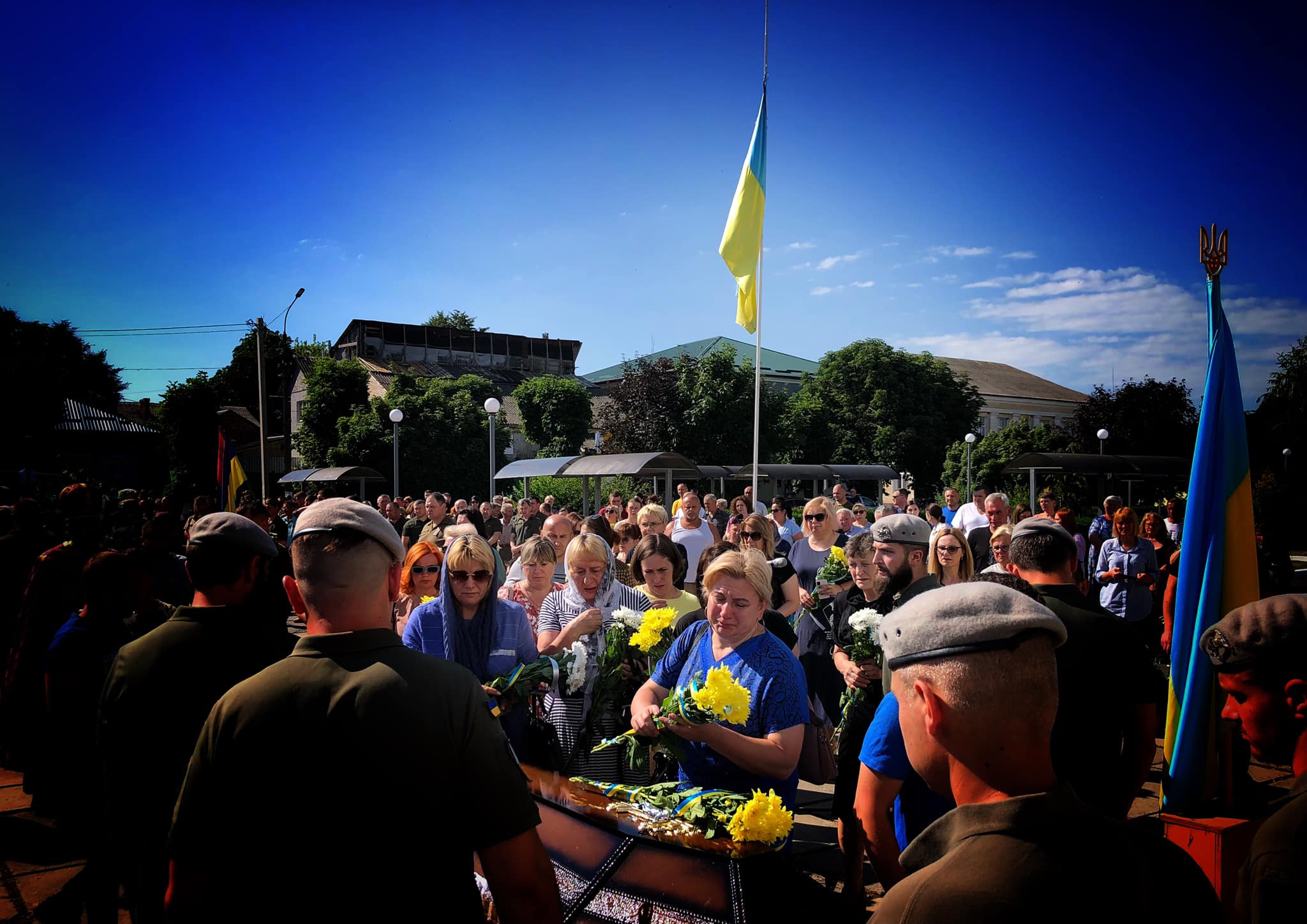 Новини Хмельницького - фото з Під Лисичанськом загинув Володимир Сова-Лісовець з Ярмолинець (ФОТО)