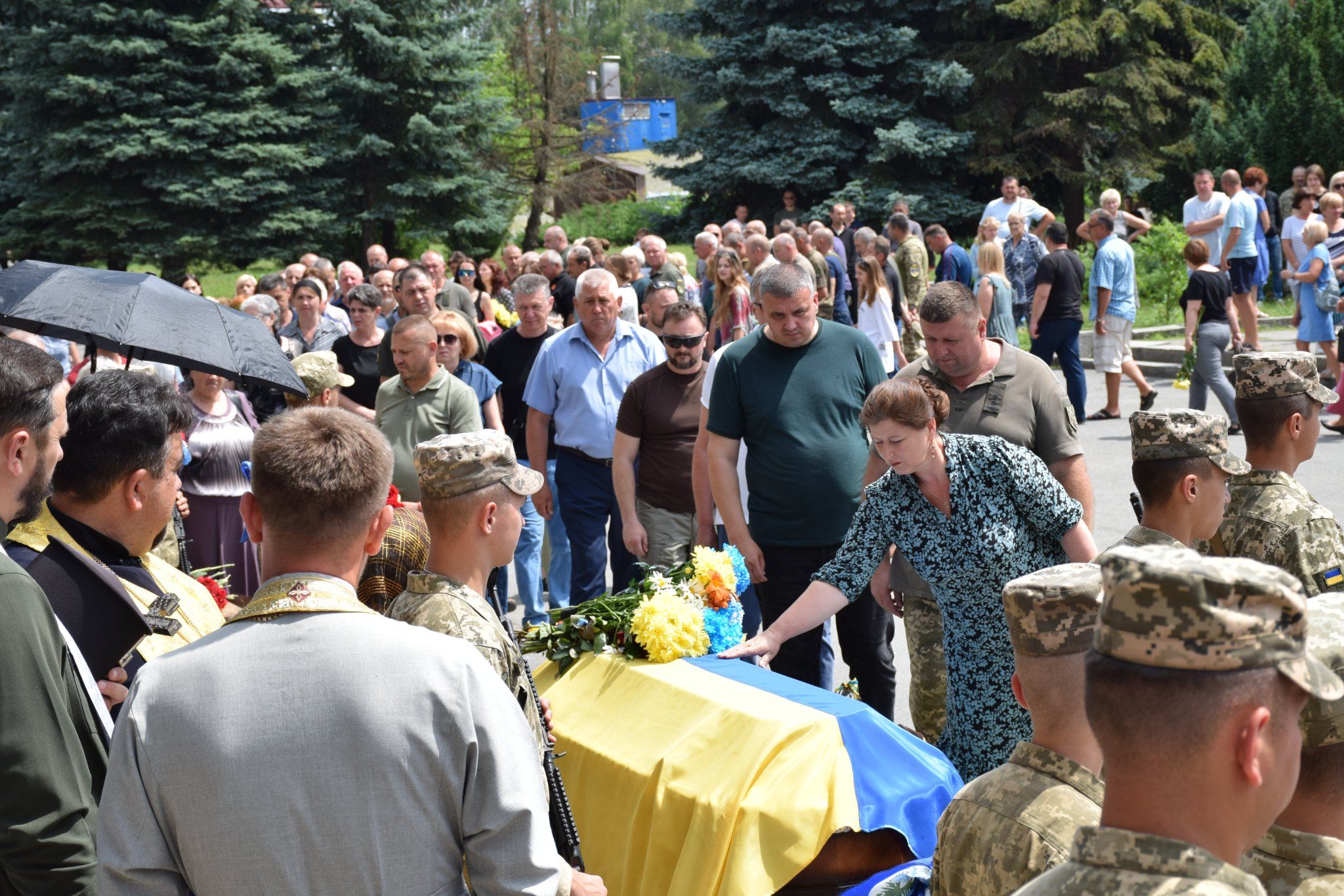 Новини Хмельницького - фото з Хмельниччина провела у вічність двох Героїв (ФОТО)