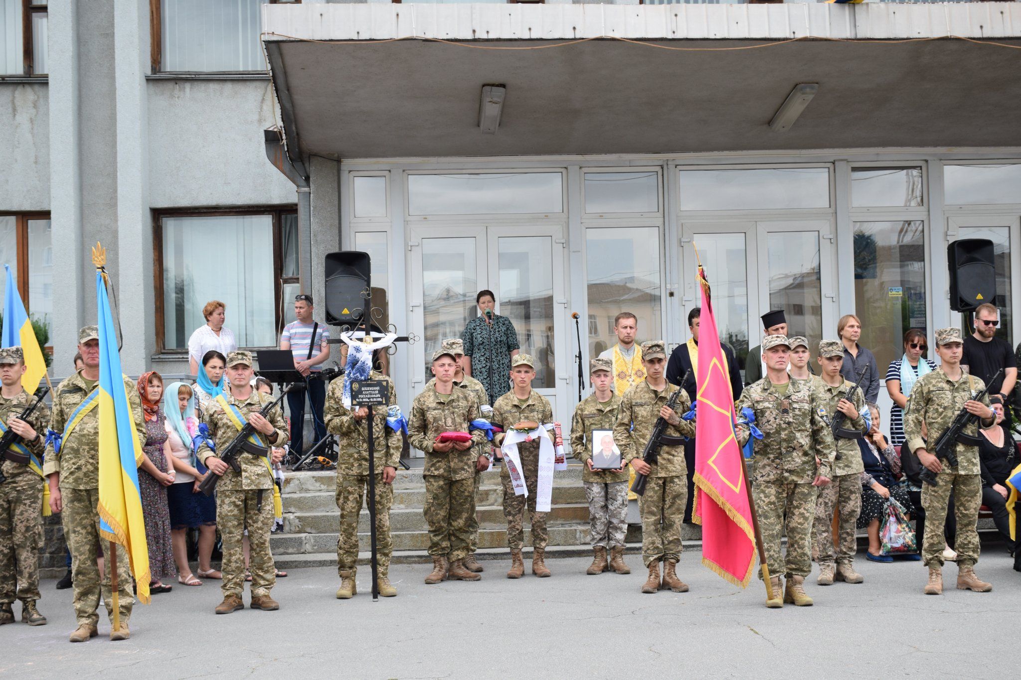 Новини Хмельницького - фото з Хмельниччина провела у вічність двох Героїв (ФОТО)