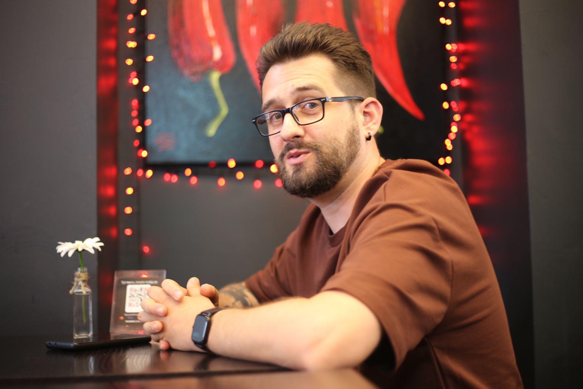 Новини Вінниці - фото з «Робили по 250 безплатних обідів на день». Учасник МайстерШеф від початку війни годує переселенців