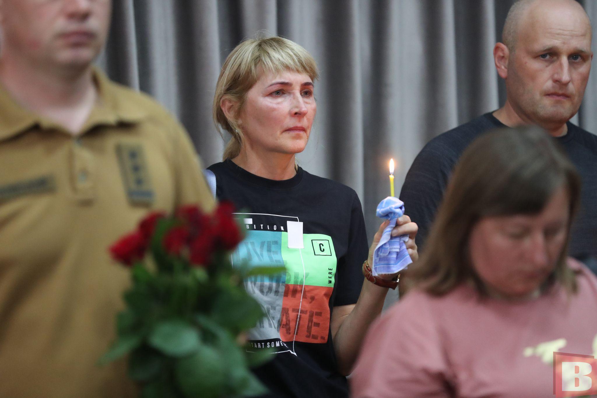 Новини Хмельницького - фото з Поїхав на війну у 16 років. У Хмельницькому попрощалися з Віталієм Леськовим