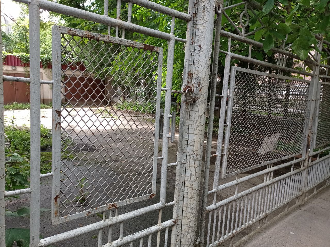 Новини Тернополя - фото з Де ховатися під час тривоги у центрі Тернополя? Ми перевірили, чи доступні укриття та в якому вони стані