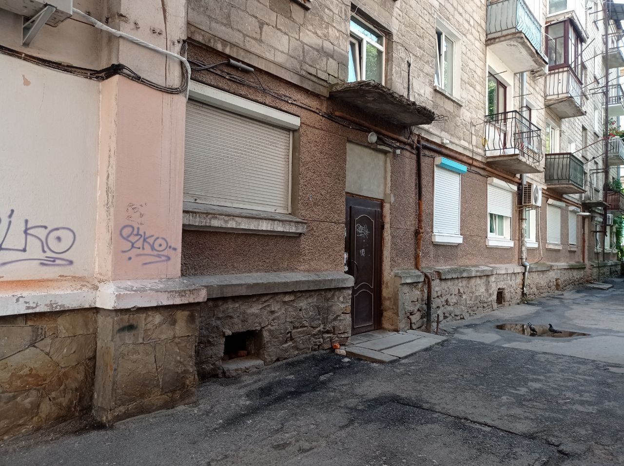 Новини Тернополя - фото з Де ховатися під час тривоги у центрі Тернополя? Ми перевірили, чи доступні укриття та в якому вони стані