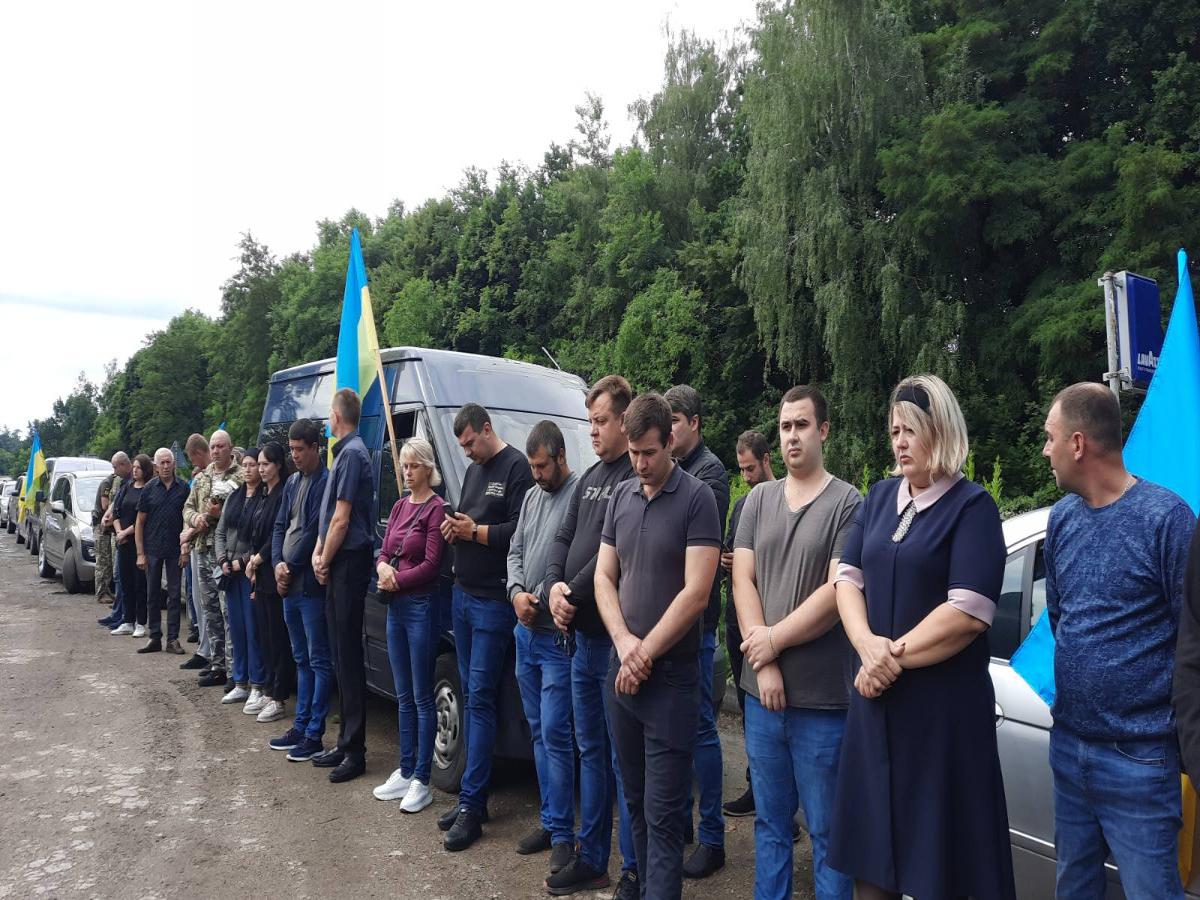 Новини Тернополя - фото з Він ріс сиротою і був дуже добрим. Тернопільщина прощається з Андрієм Микуличем