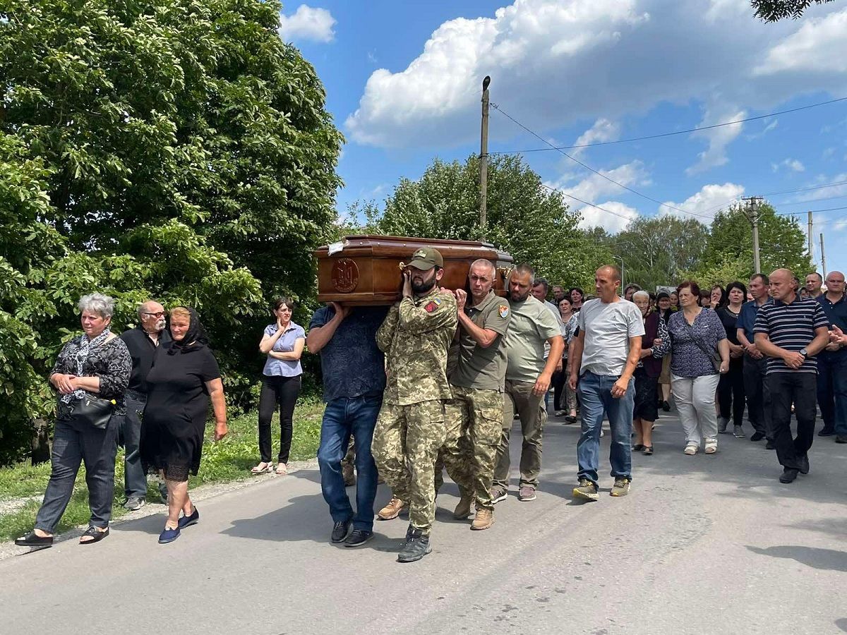 Новини Тернополя - фото з У червні йому виповнилося 50 років. Тернопільщина прощається з Ярославом Мудрим