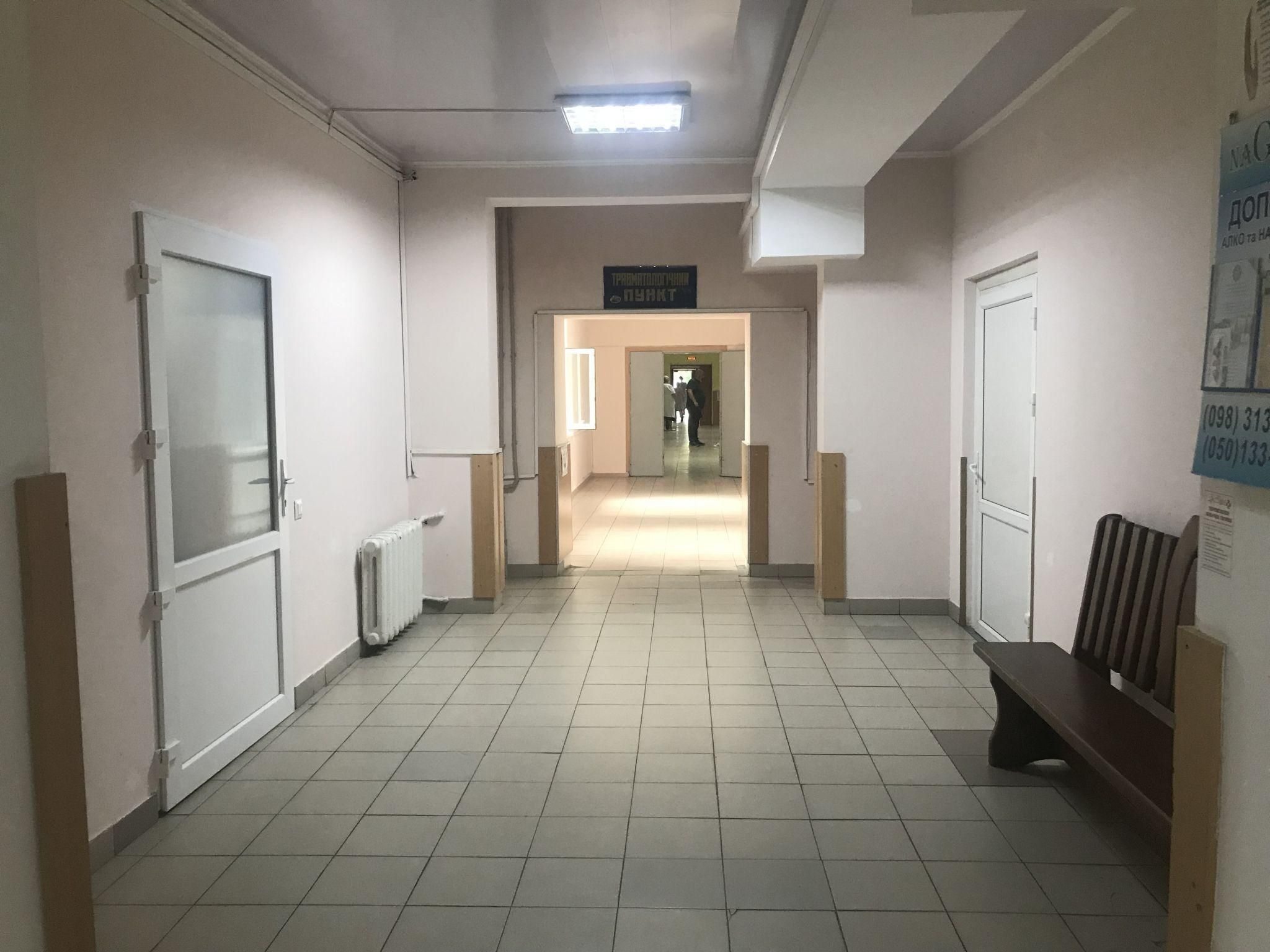 Новини Вінниці - фото з «Ніхто нікого не кликав, почули про вибух — і всі були тут»: про роботу медиків в лікарні швидкої допомоги