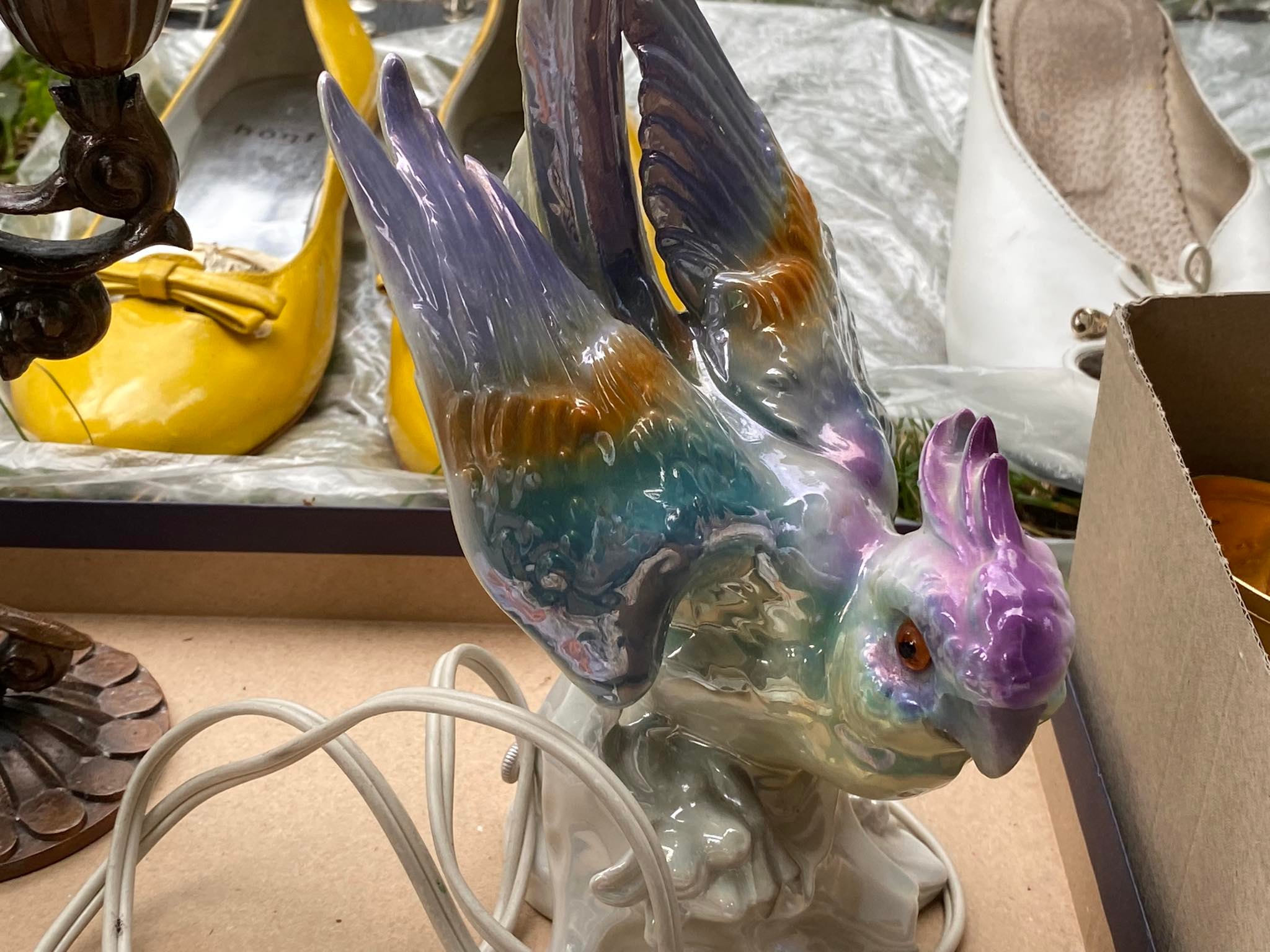 Новини Хмельницького - фото з ТОП-8 товарів з хмельницького блошиного ринку за версією ВСІМ Нет описания.