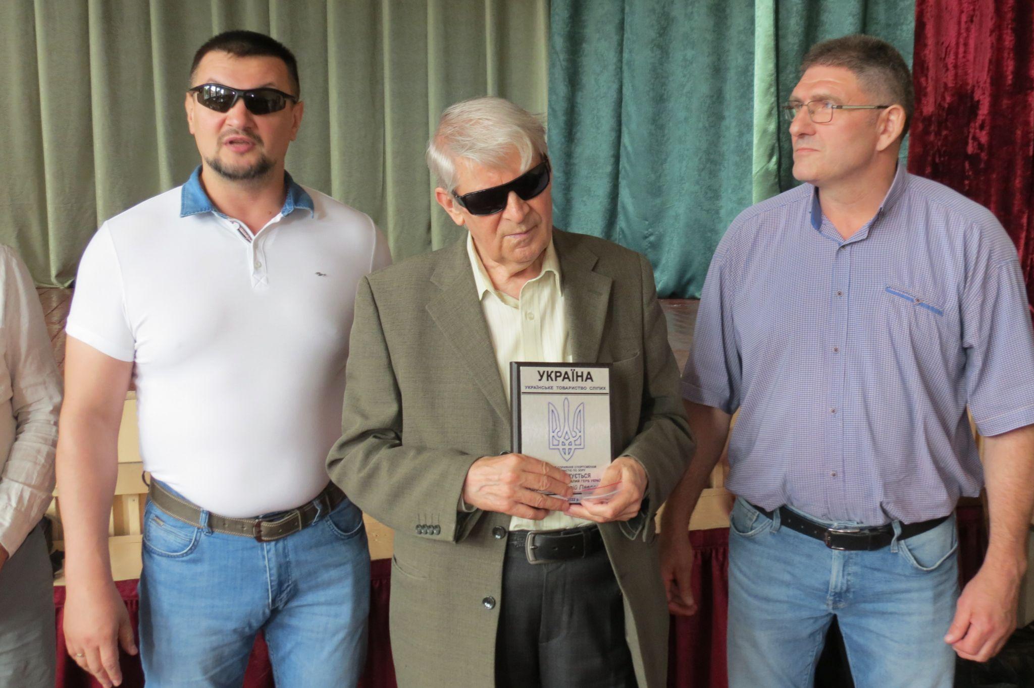 Новини Вінниці - фото з На Всеукраїнському турнірі у Барі незрячі дали бій звичайним шахістам