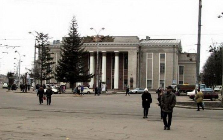 Новини Вінниці - фото з Символ незламності. Вінничани просять відновити Будинок офіцерів, як пам'ятку архітектури