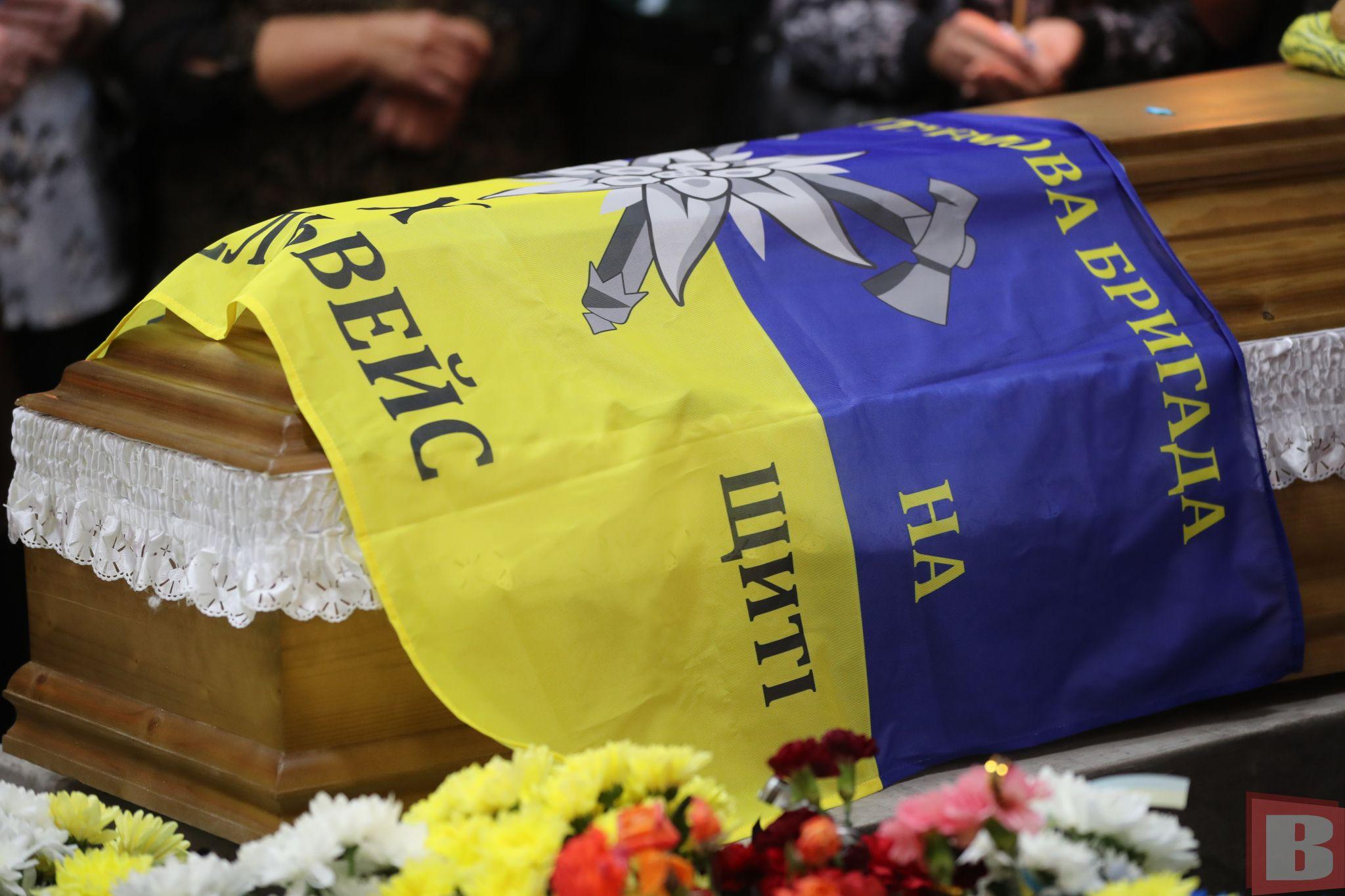 Новини Хмельницького - фото з Був найстаршим у підрозділі. Попрощалися з хмельничанином Володимиром Мельничуком