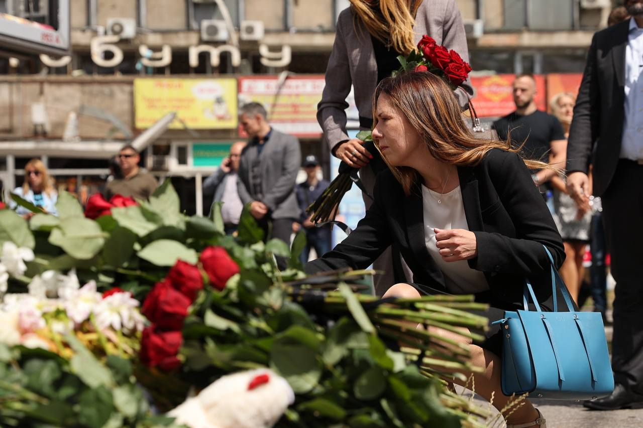 Новини Вінниці - фото з Посли країн Європейського Союзу та Ізраїлю і Швейцарії відвідали Вінницю після ракетного обстрілу