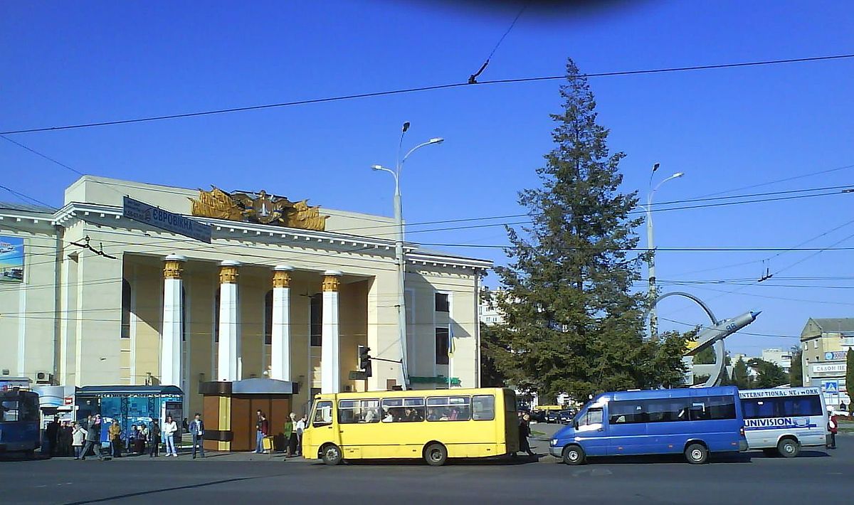 Новини Вінниці - фото з Символ незламності. Вінничани просять відновити Будинок офіцерів, як пам'ятку архітектури