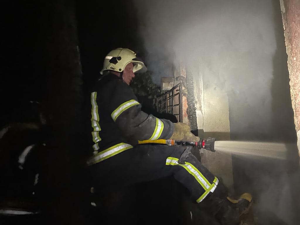 Новини Тернополя - фото з У Тернополі вночі загасили масштабну пожежу