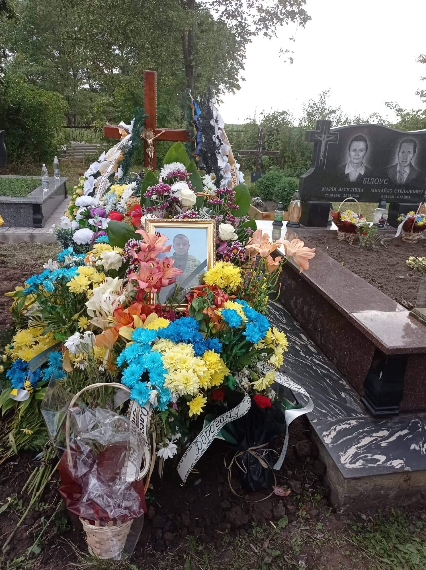 Новини Тернополя - фото з Його назвали небесним Ангелом! На Зборівщині попрощалися з захисником Олегом Білоусом