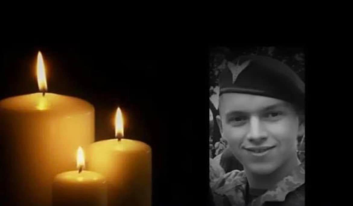 Новини Тернополя - фото з Йому навіки залишилось 24… У Підгаєцькій громаді попрощалися з бойовим медиком Андрієм Асадовим