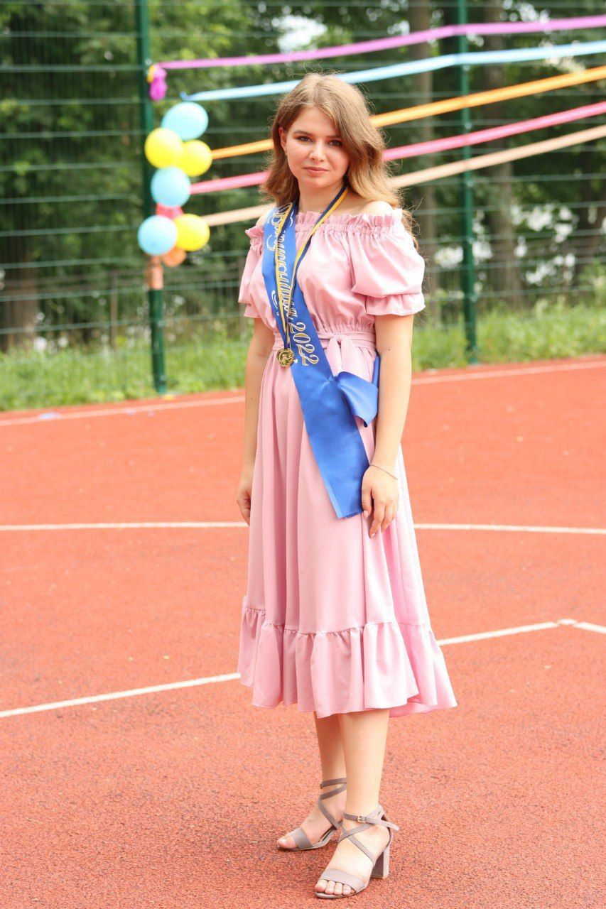 Новини Вінниці - фото з Готувалася щодня і склала мультитест на 200. Як вінницька школярка здала математику на відмінно