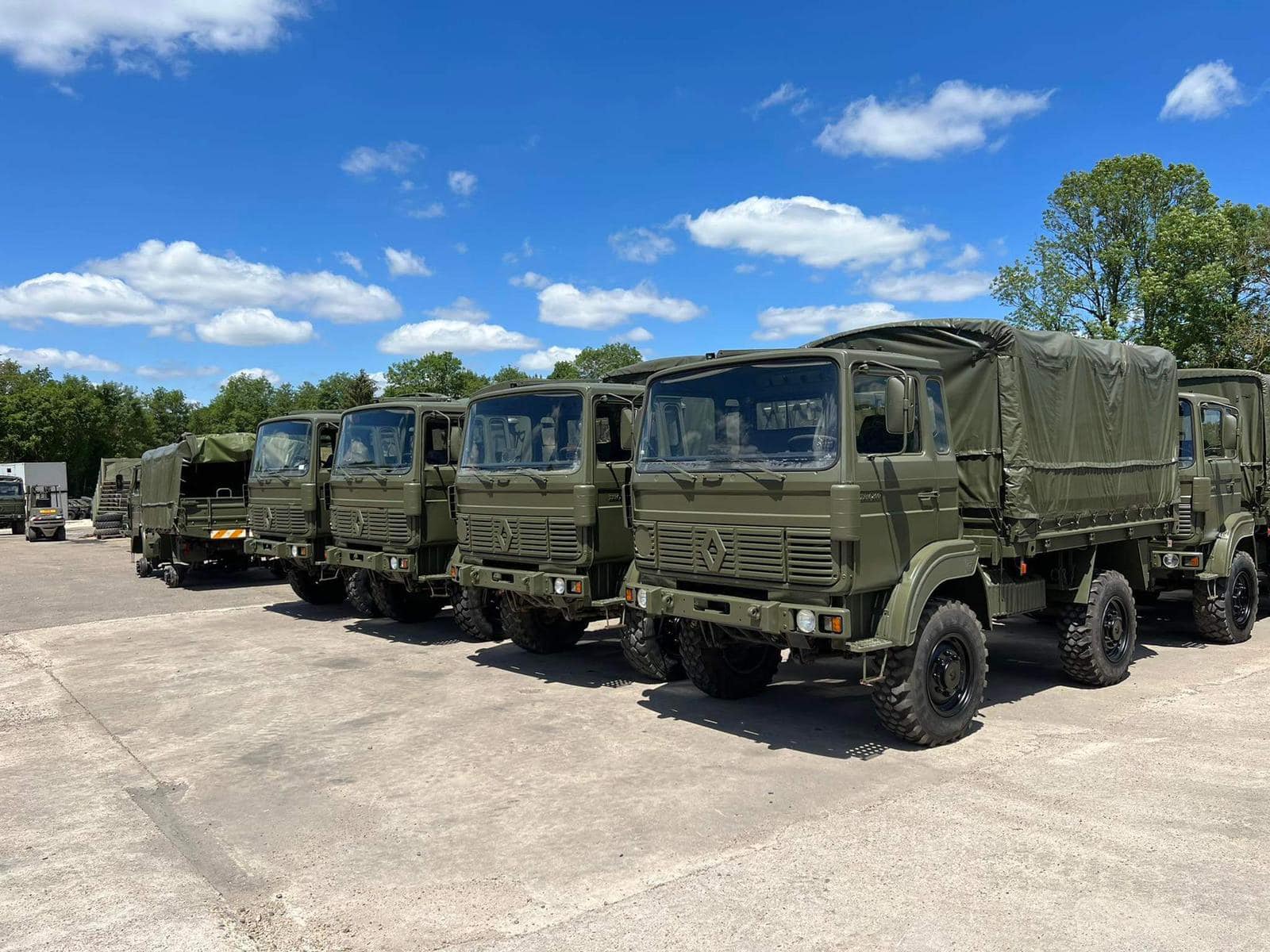 Новини Хмельницького - фото з Хмельничан просять долучитися до народного збору коштів на авто для ЗСУ