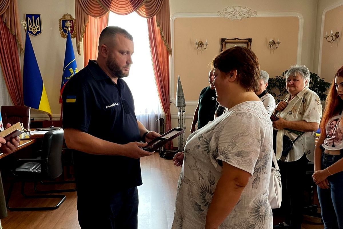 Новини Хмельницького - фото з Нагороди загиблих Героїв отримали їхні родини (ФОТО)