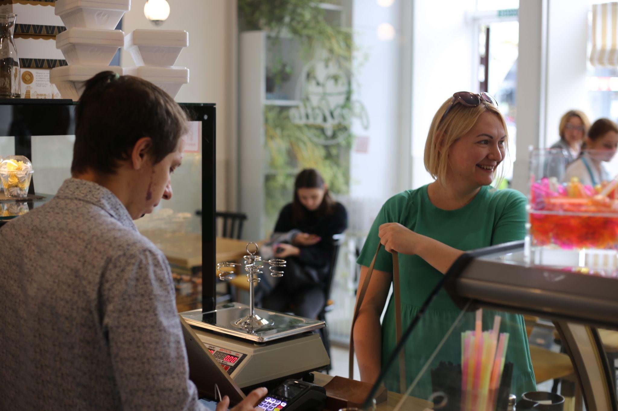 Новини Вінниці - фото з Почали все з нуля. Історія «солодкого» бізнесу, що переїхав з окупації у Вінницю