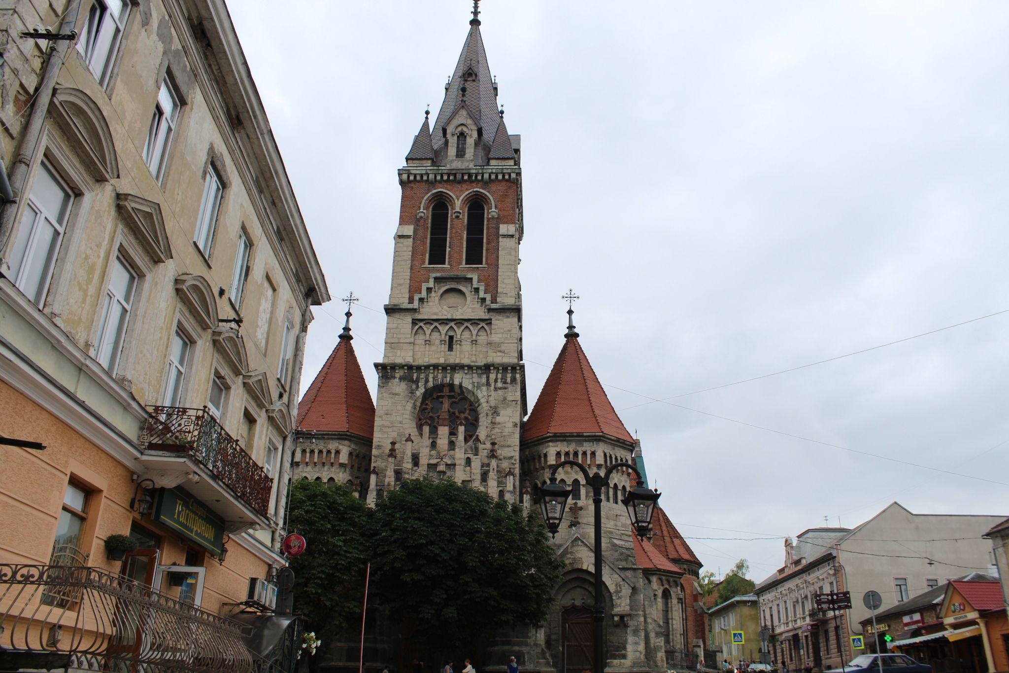 Новини Тернополя - фото з Панує львівська атмосфера. Що відвідати у Чорткові до 500-річчя: підбірка «20 хвилин» (ФОТОРЕПОРТАЖ)