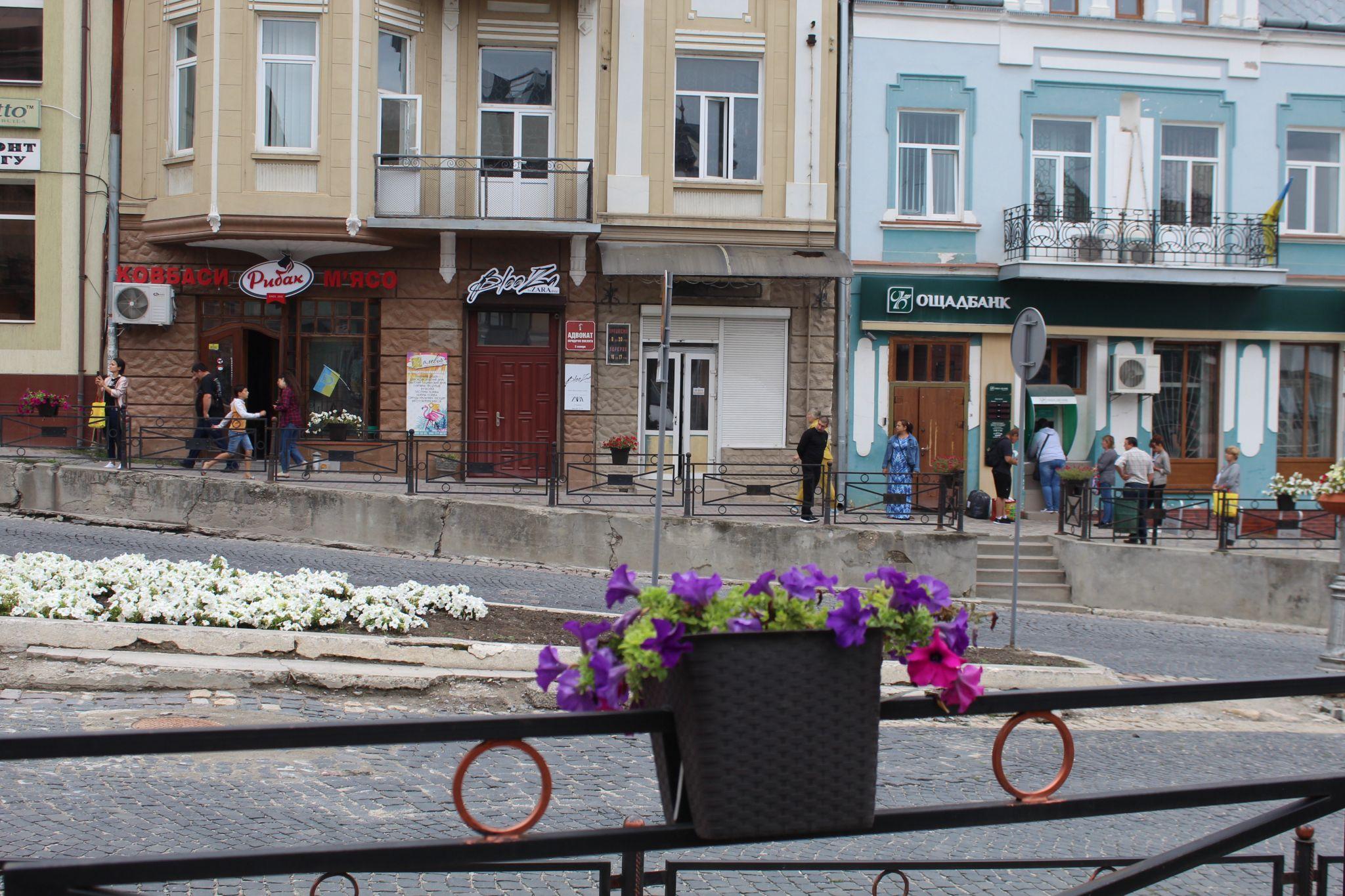 Новини Тернополя - фото з Панує львівська атмосфера. Що відвідати у Чорткові до 500-річчя: підбірка «20 хвилин» (ФОТОРЕПОРТАЖ)