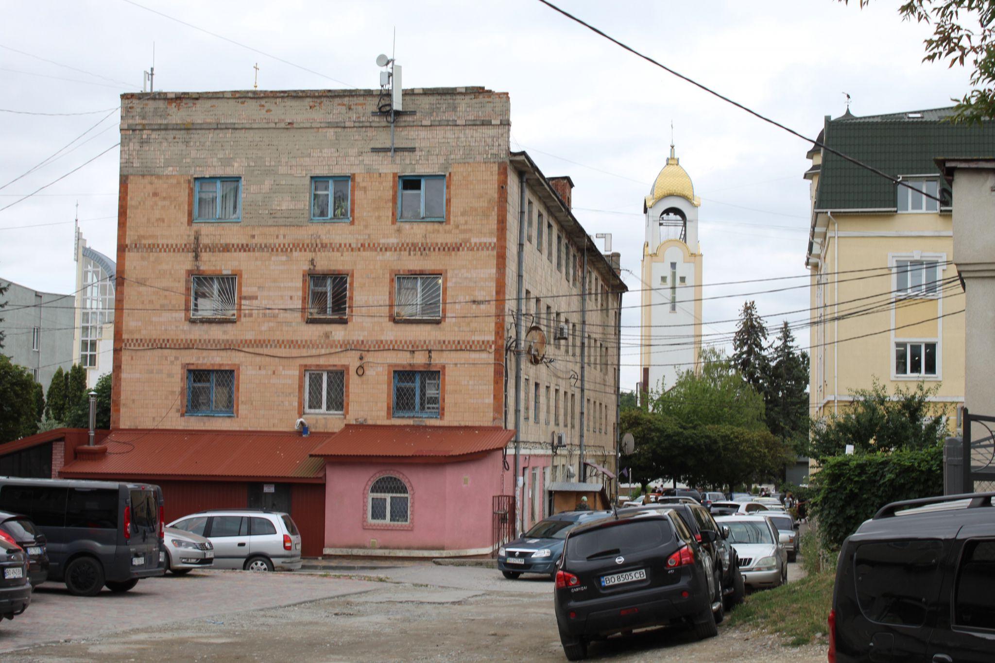 Новини Тернополя - фото з Панує львівська атмосфера. Що відвідати у Чорткові до 500-річчя: підбірка «20 хвилин» (ФОТОРЕПОРТАЖ)