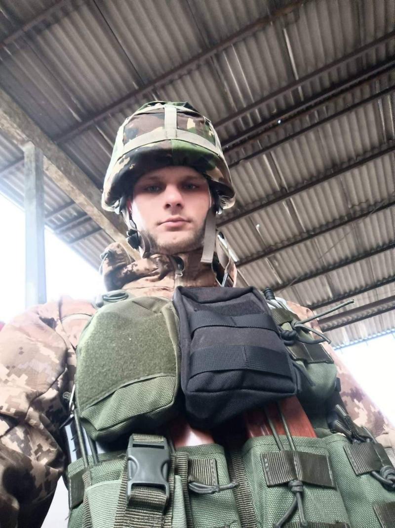 Новини Вінниці - фото з На війні загинув вінничанин Дмитро Білоконь… на день свого народження На зображенні може бути: 1 особа та військова форма