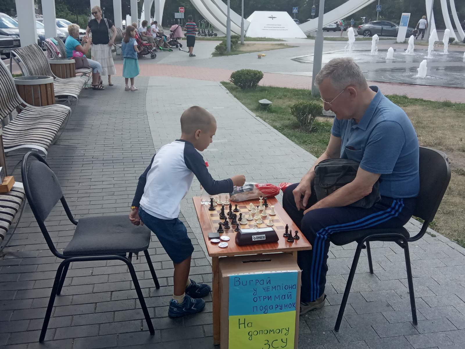 Новини Вінниці - фото з Актор Олександр Теренчук доєднається до благодійного марафону п’ятирічного шахіста