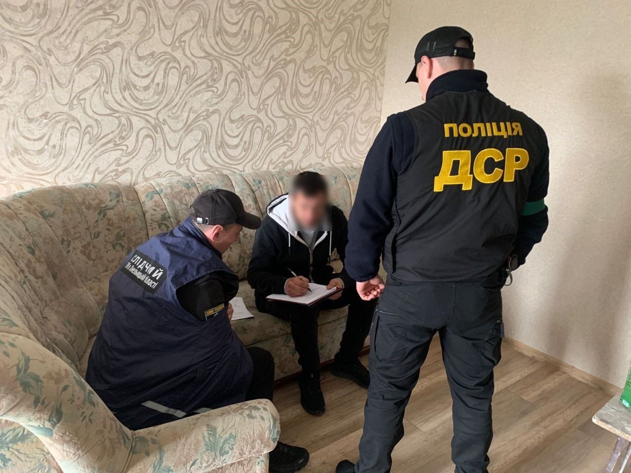 Новини Хмельницького - фото з Міняли авто і кидали покупців: як працювала схема у Хмельницькому