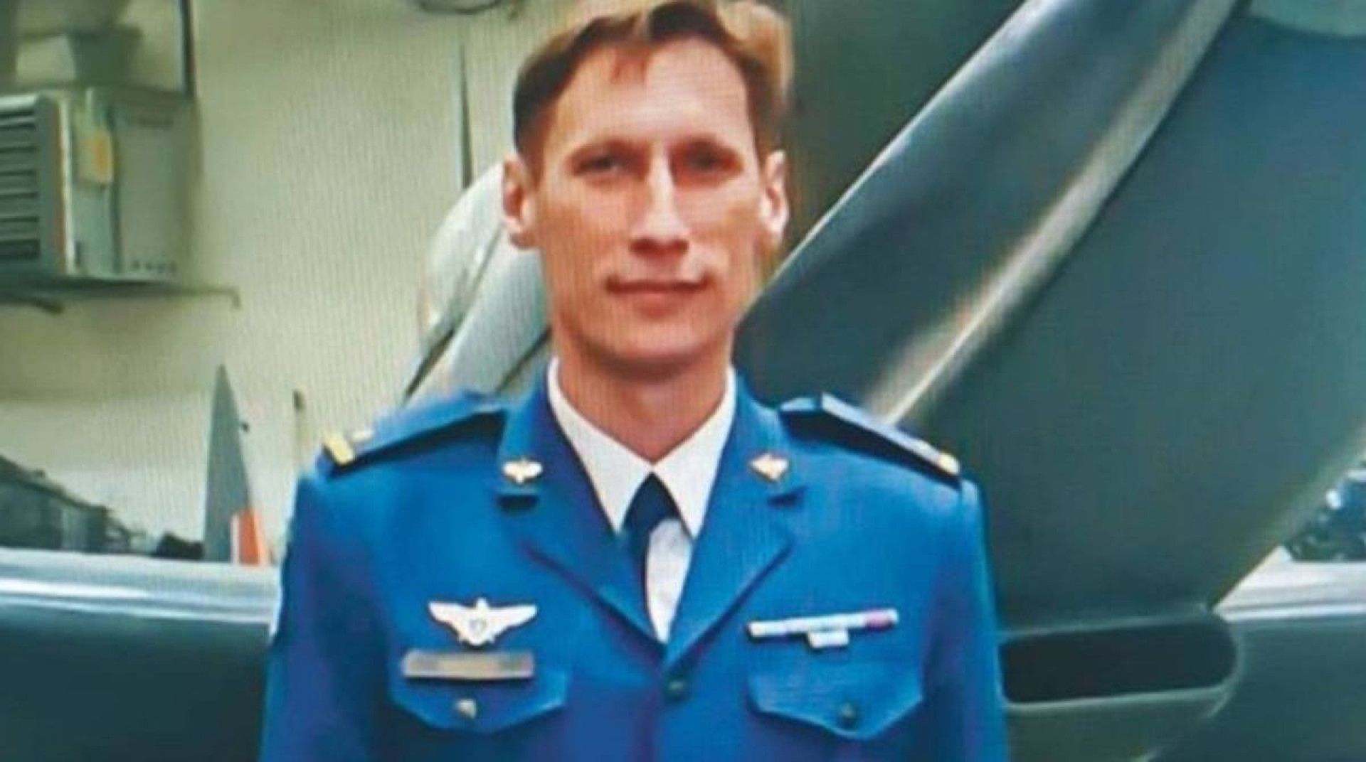 Новини Житомира - фото з Льотчика з Озерного Дмитра Коломійця посмертно нагороджено орденом «Золота Зірка»