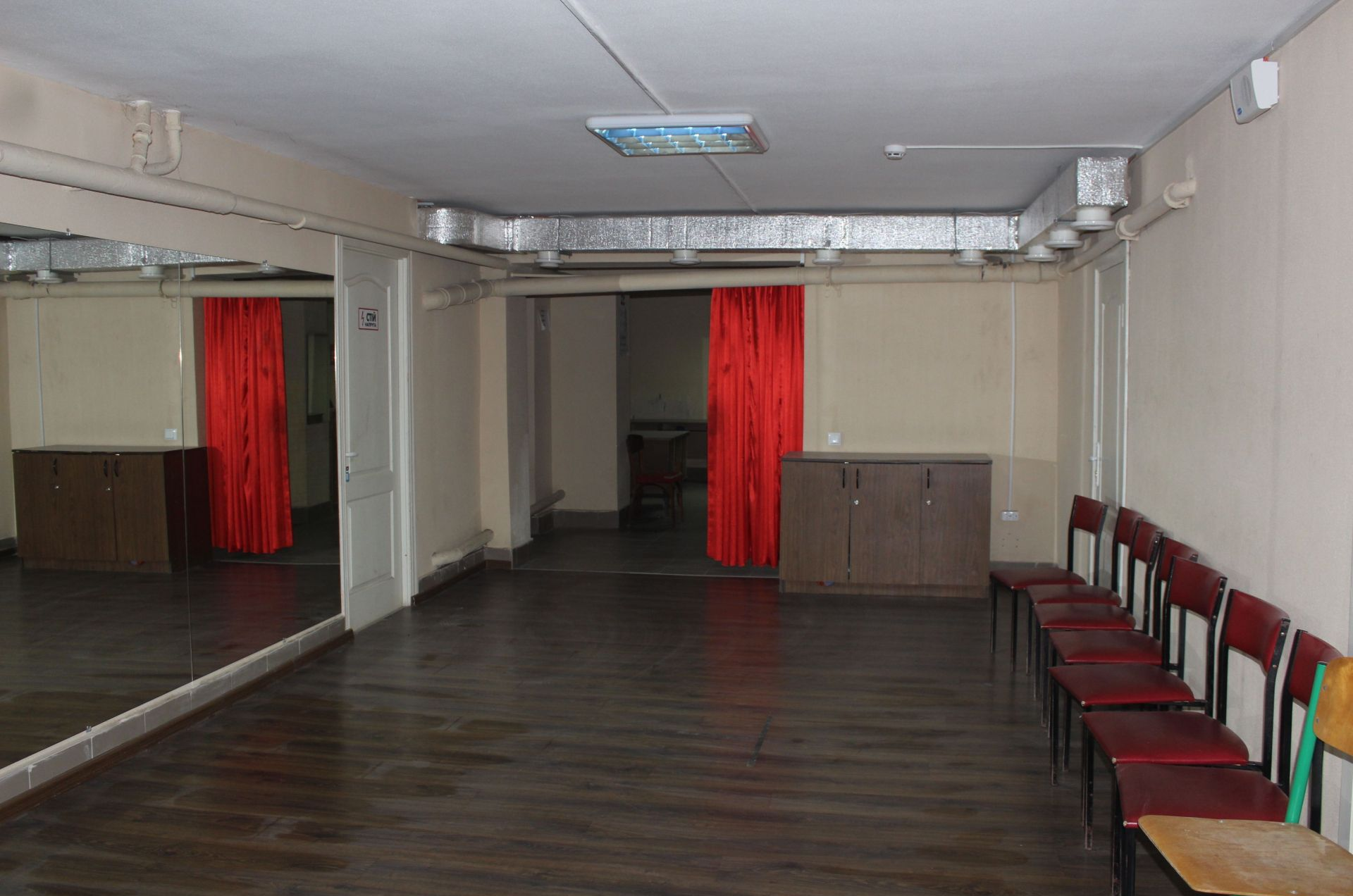 Новини Тернополя - фото з На випадок радіаційної загрози: куди ховатися? Ми перевірили укриття в Тернополі