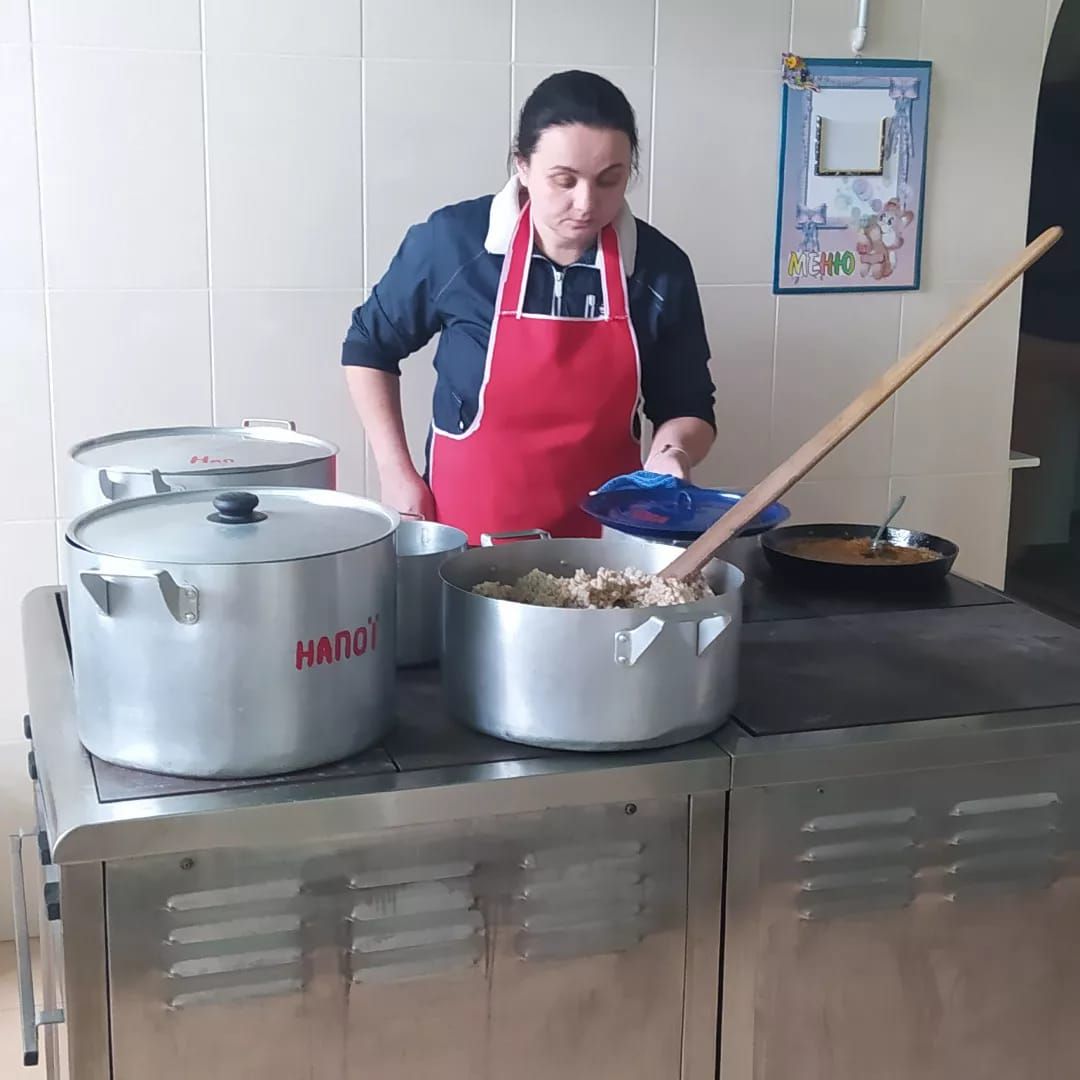 Новини Тернополя - фото з Тримають тил на жіночих плечах. Історії чортків’янок, які волонтерять з перших днів війни