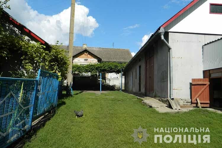 Новини Тернополя - фото з Житель Вінниччини видав себе за покупця металобрухту та викрав гроші і наручні годинники у пенсіонерки