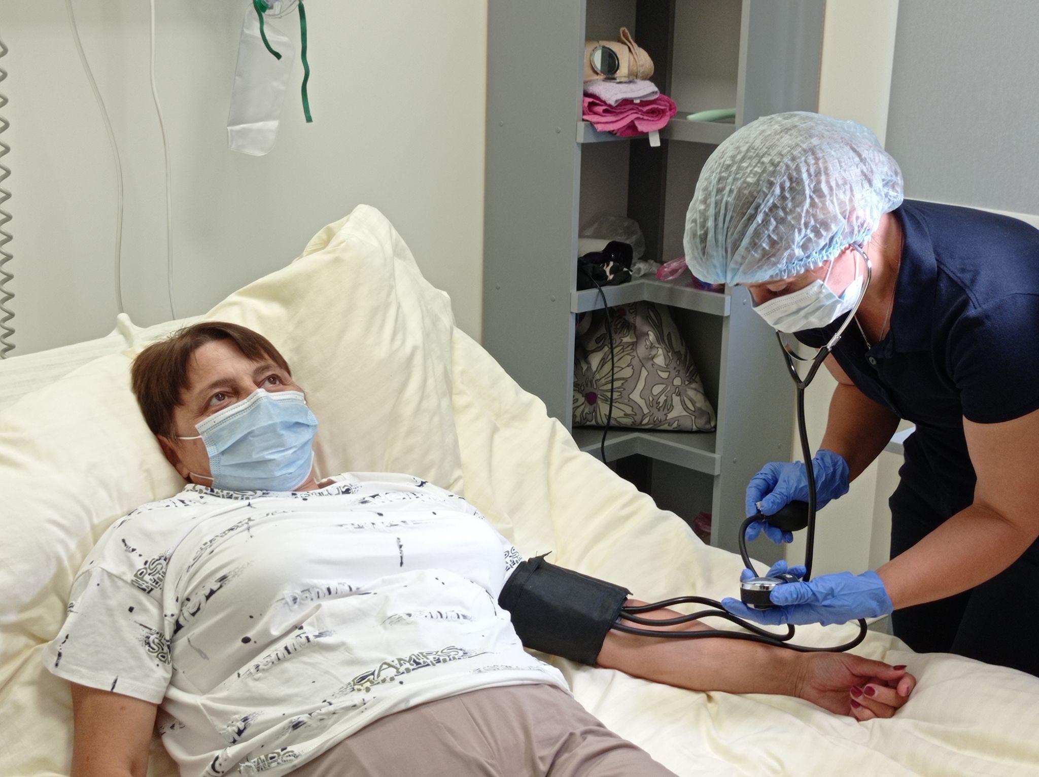 Новини Тернополя - фото з У Тернополі провели першу пересадку нирки. Ми поспілкувалися з жінкою, яка отримала донорський орган