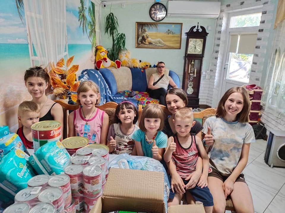 Новини Тернополя - фото з Родина переселенців об’єднала тернополян задля допомоги окупованій Херсонщині